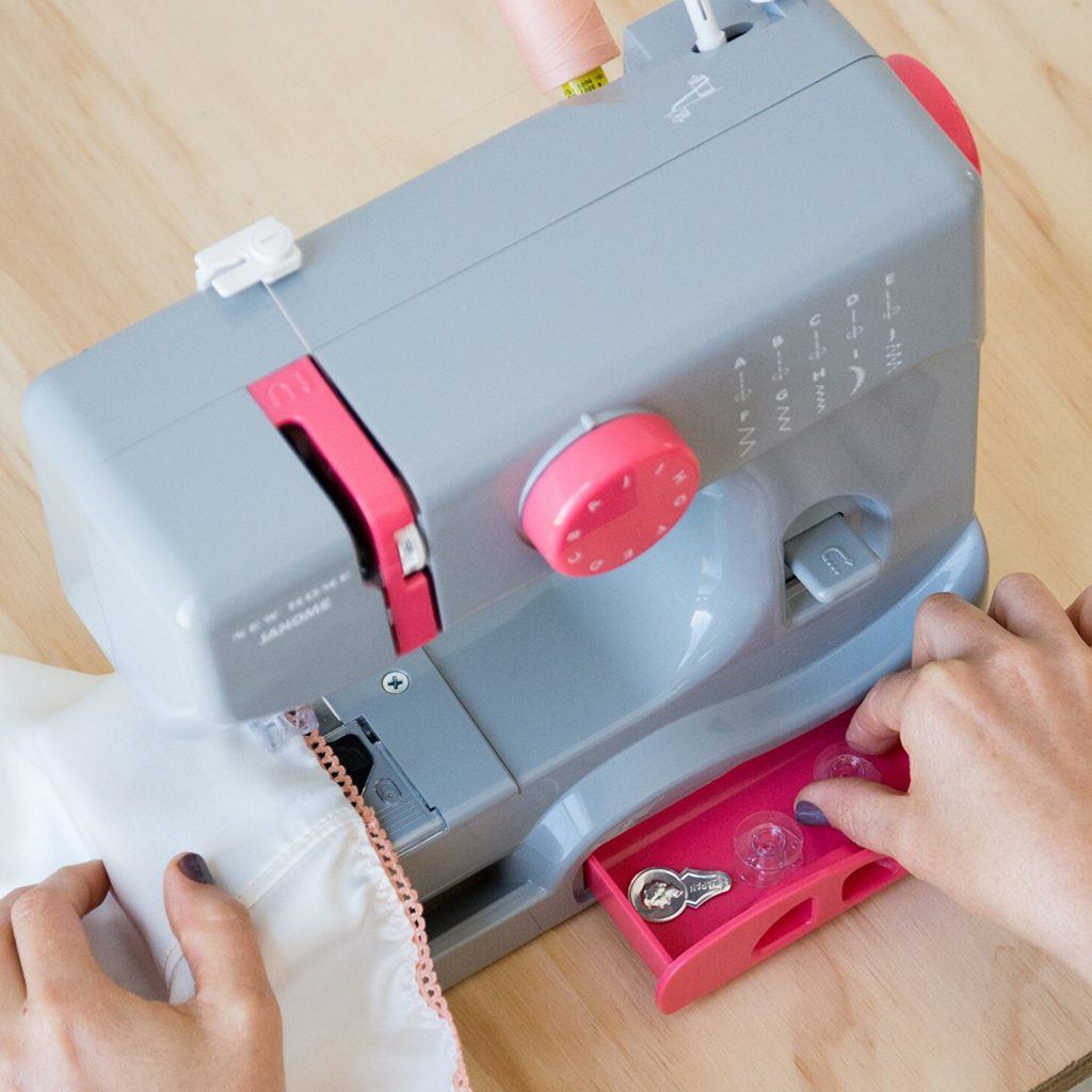 janome graceful gray review