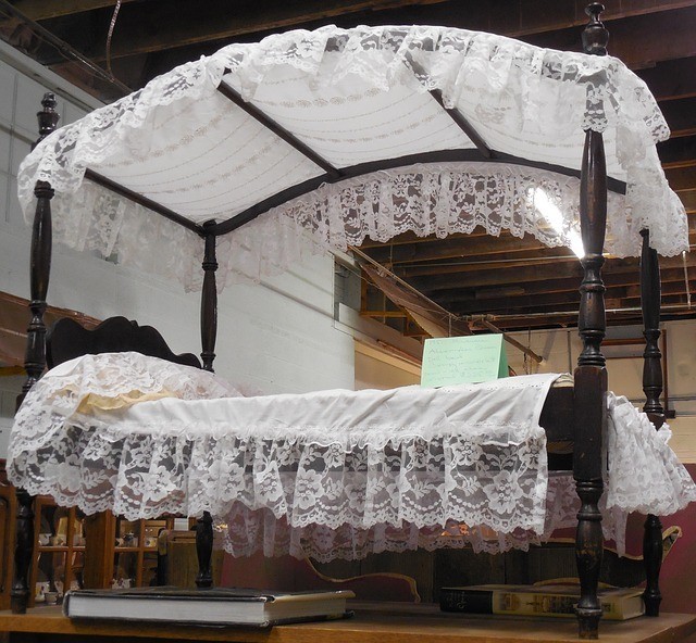 How to make a canopy