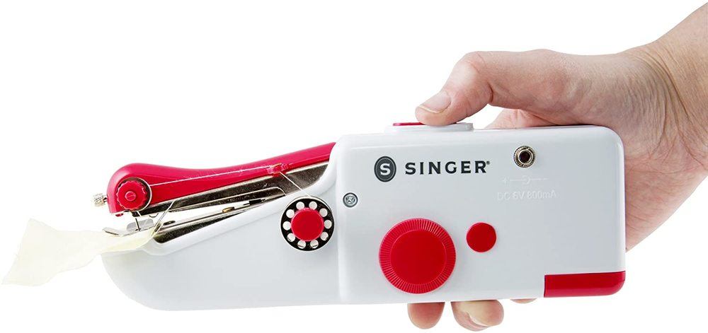 using singer 01663 quick portable mending machine